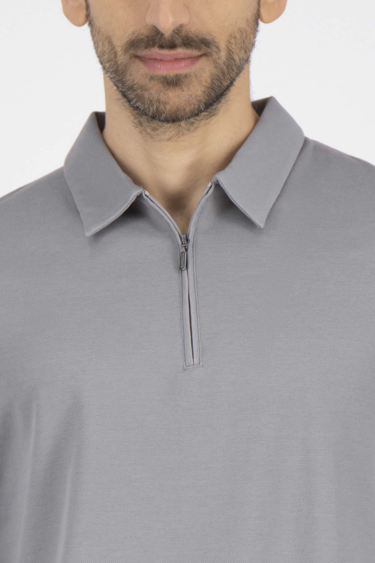 Playera Tipo Polo EZ Care Technology Contemporary Fit Gris