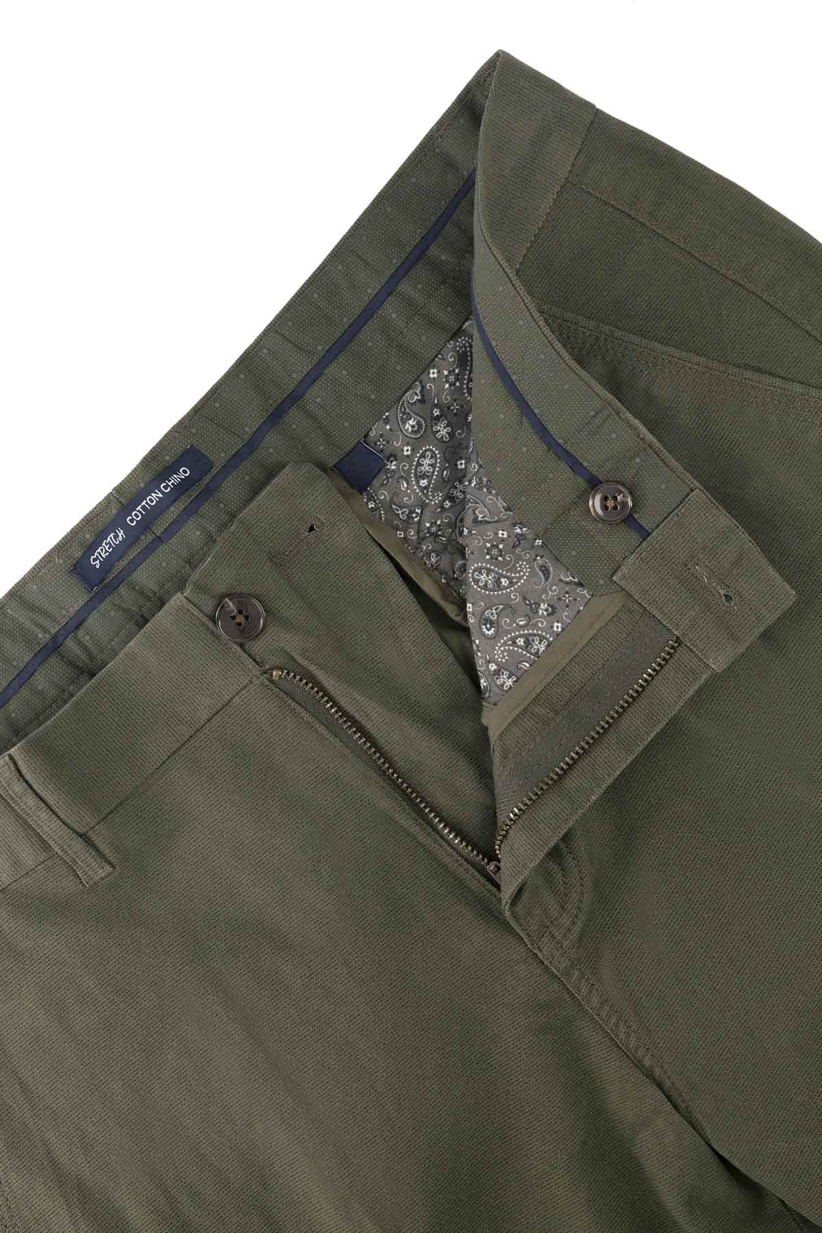 Pantalón Casual Contemporary Fit Verde Obscuro