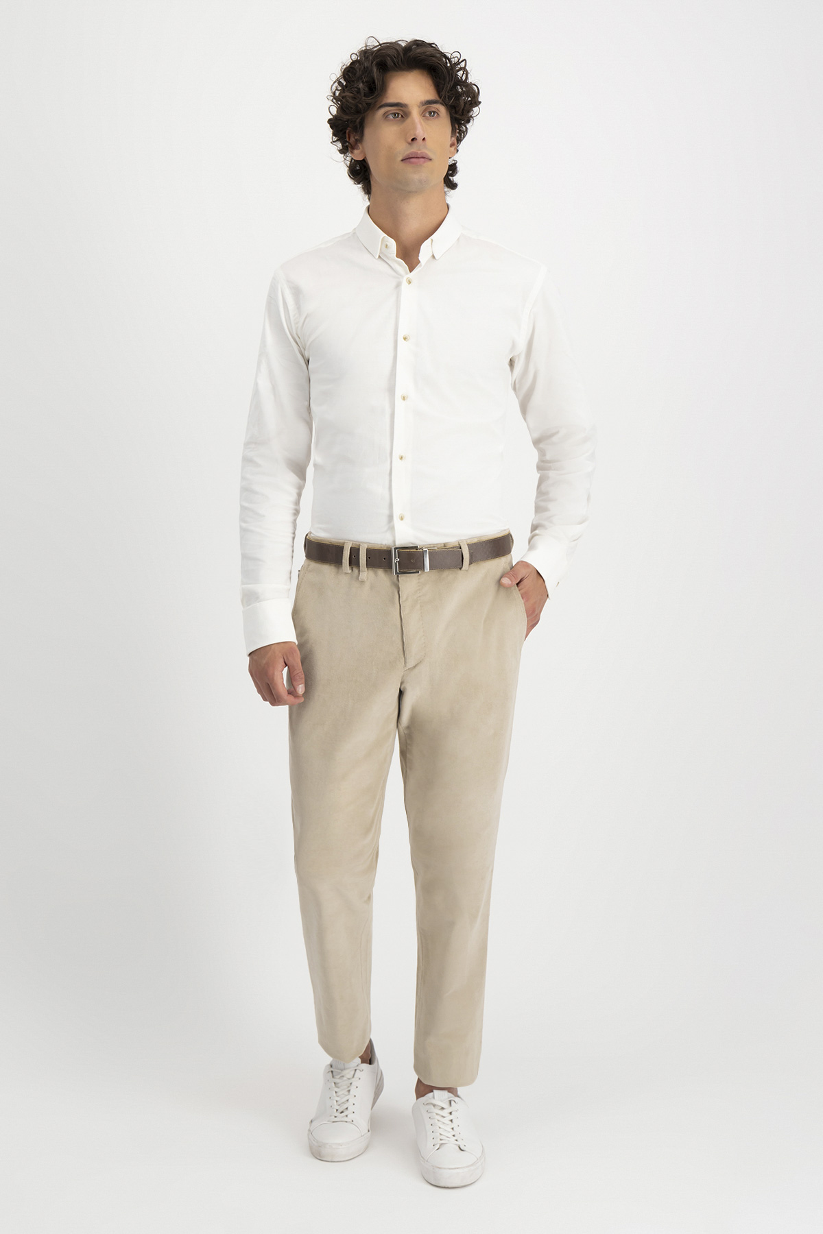 Pantalón Casual Slim Fit Beige