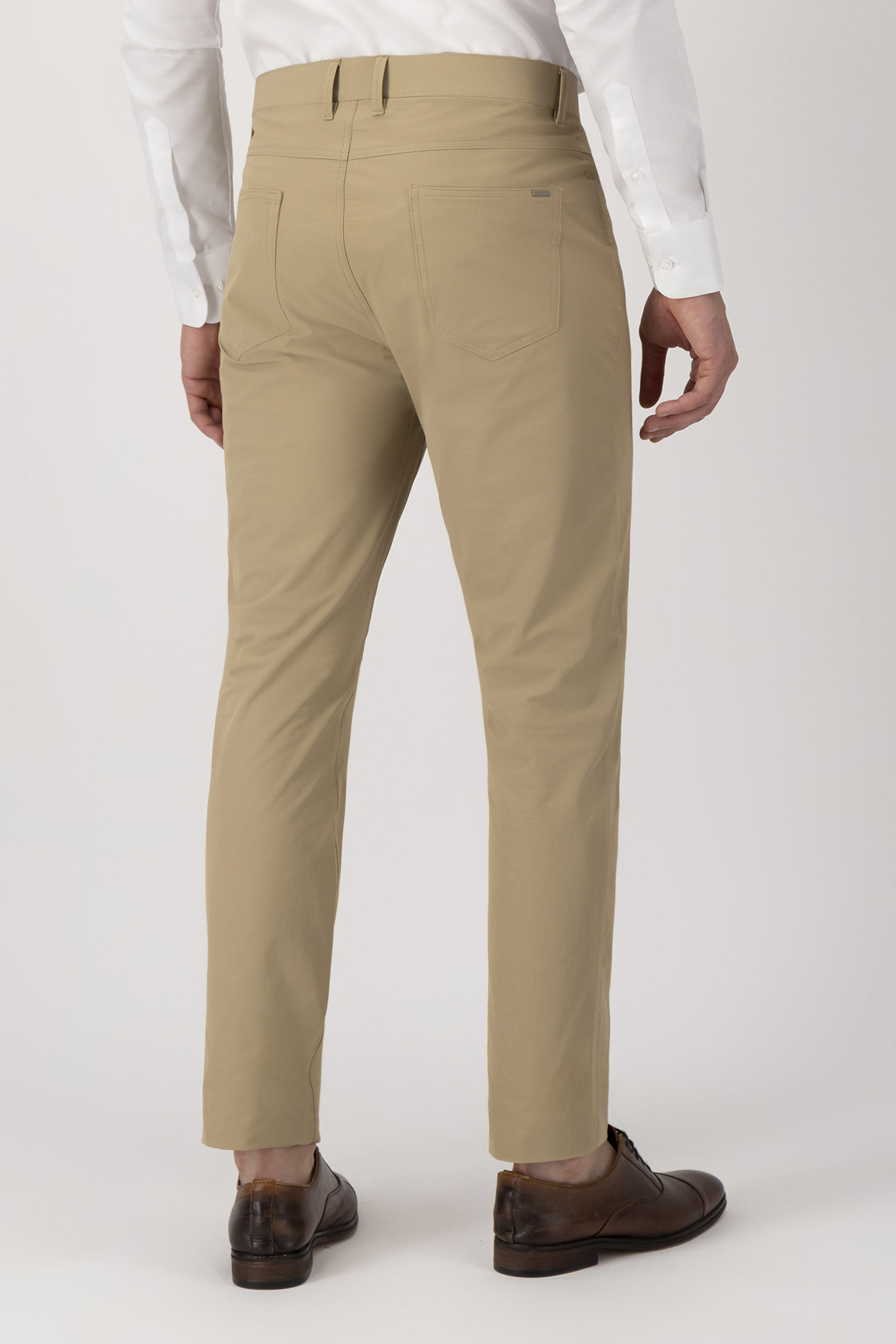 Pantalón Casual Slim Fit Beige