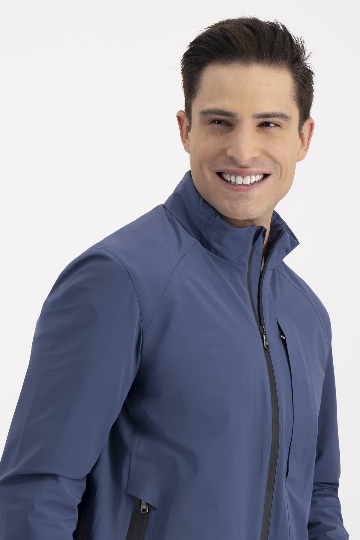 Chamarra LIGHT JACKET Azul Marino Roberts Contemporary Fit