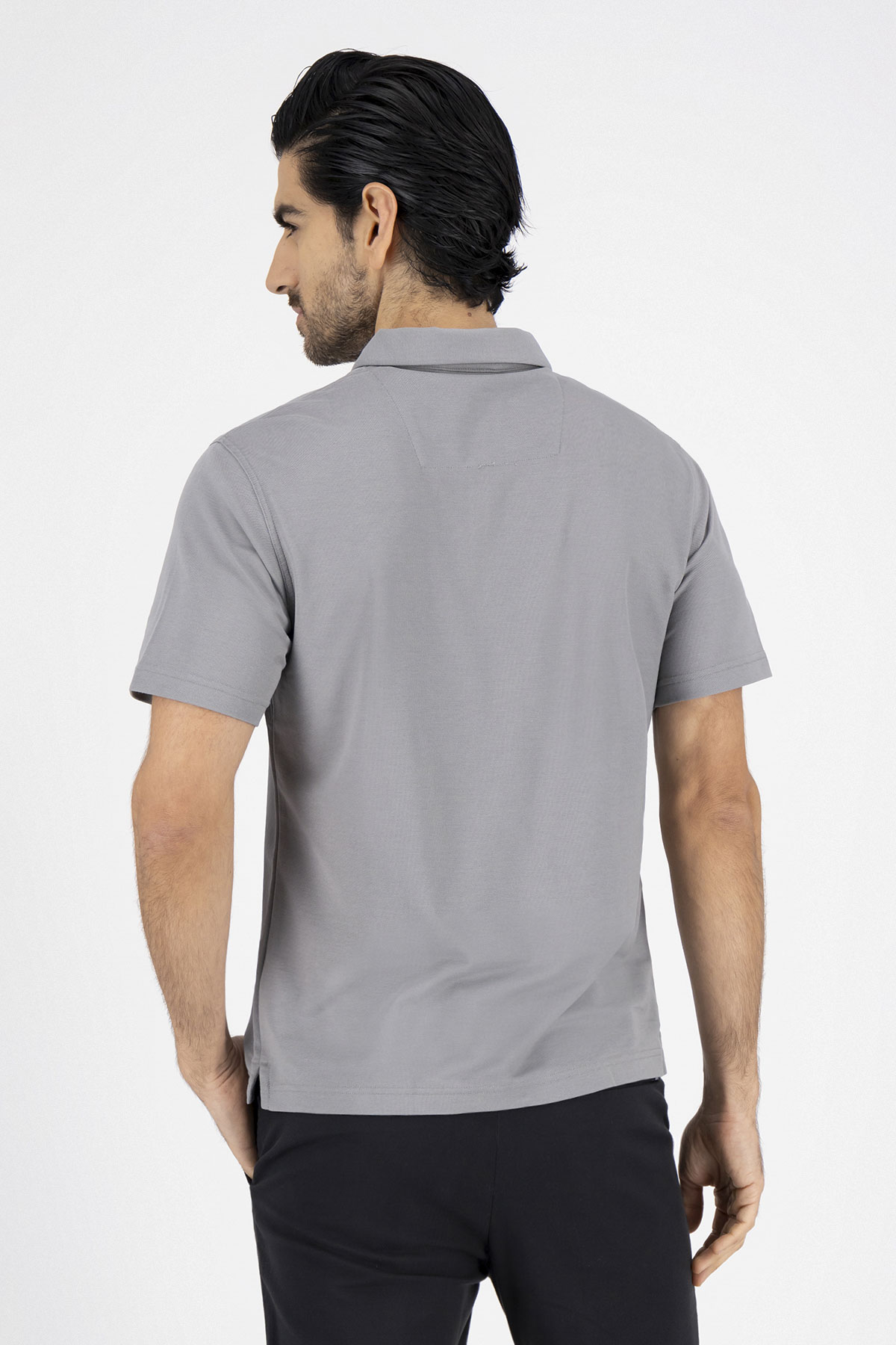 Playera Tipo Polo EZ Care Technology Contemporary Fit Gris