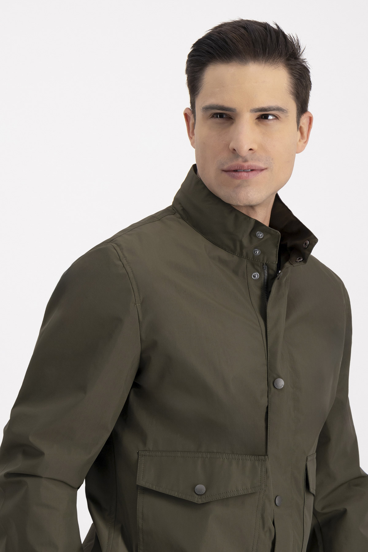 Chamarra LIGHT JACKET Verde Obscuro Roberts Contemporary Fit