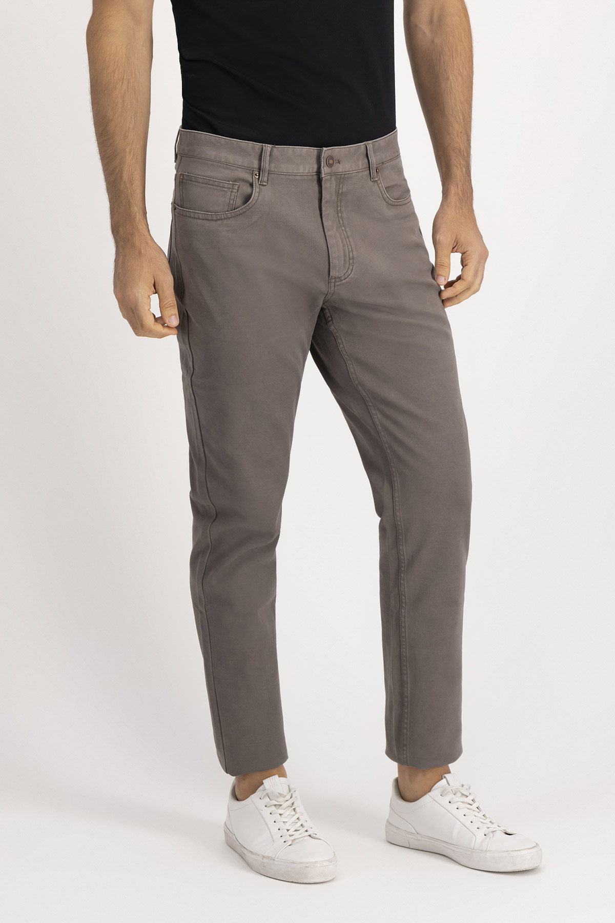 Pantalón Casual Slim Fit