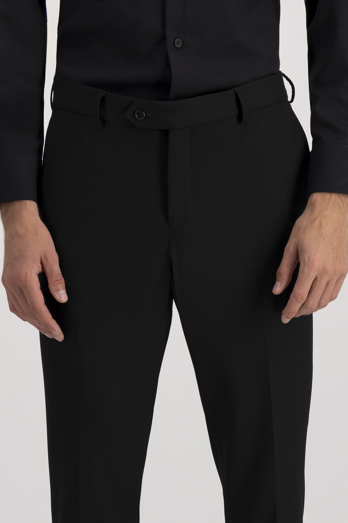 Pantalón Separate Casual Roberts Red Negro Extra Slim