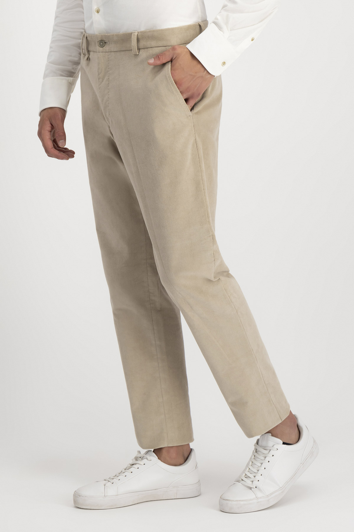 Pantalón Casual Slim Fit Beige