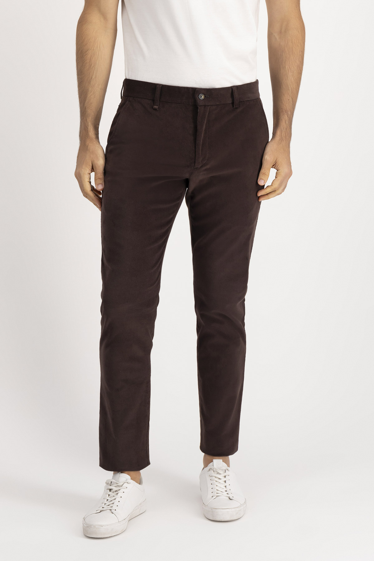 Pantalón Slim Fit Café Obscuro