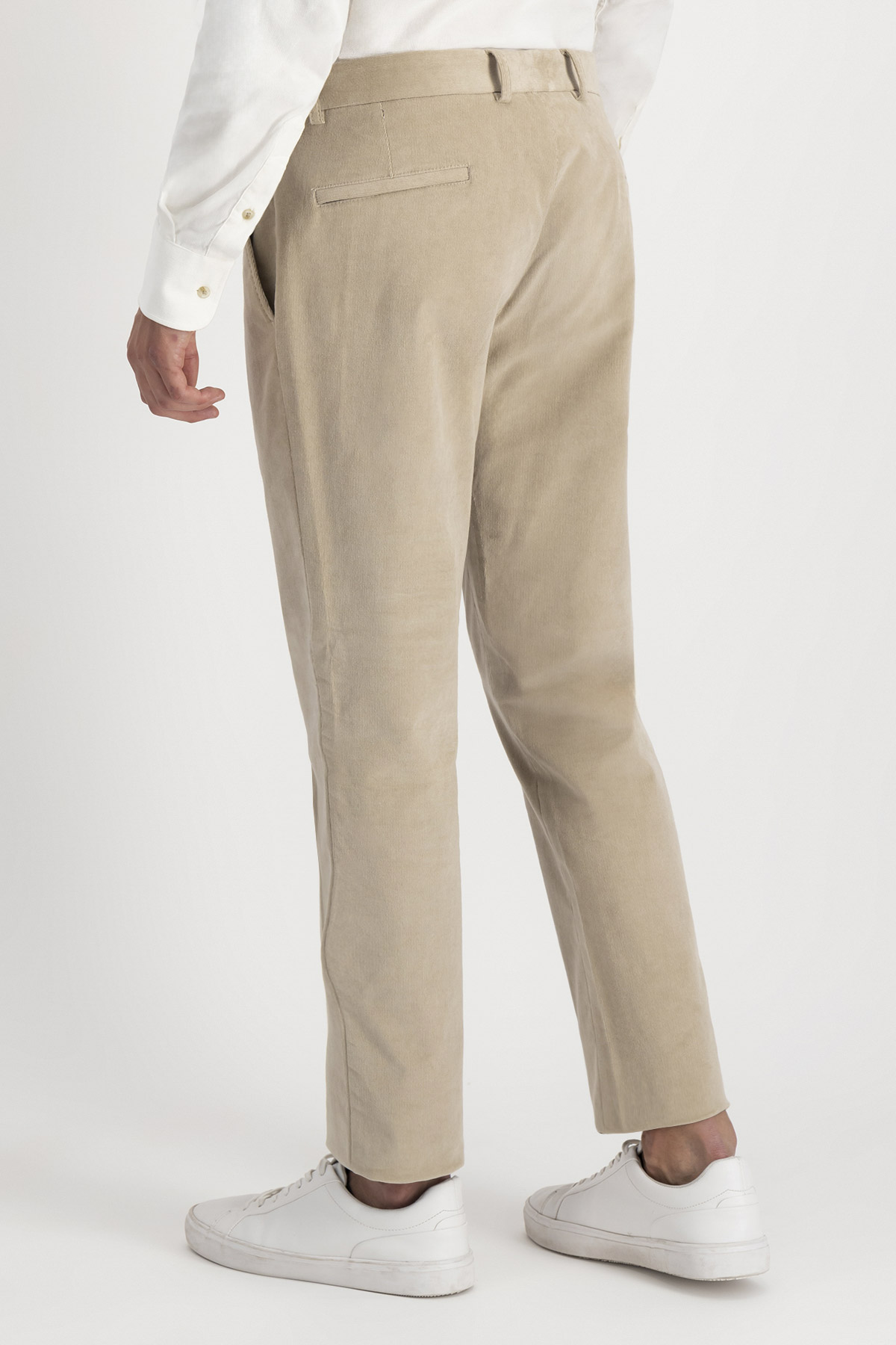 Pantalón Casual Slim Fit Beige