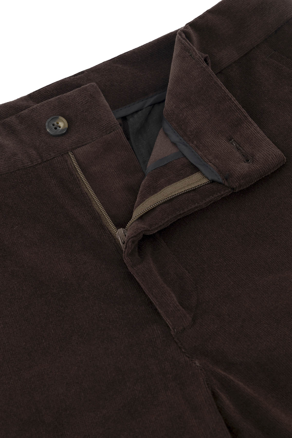 Pantalón Slim Fit Café Obscuro