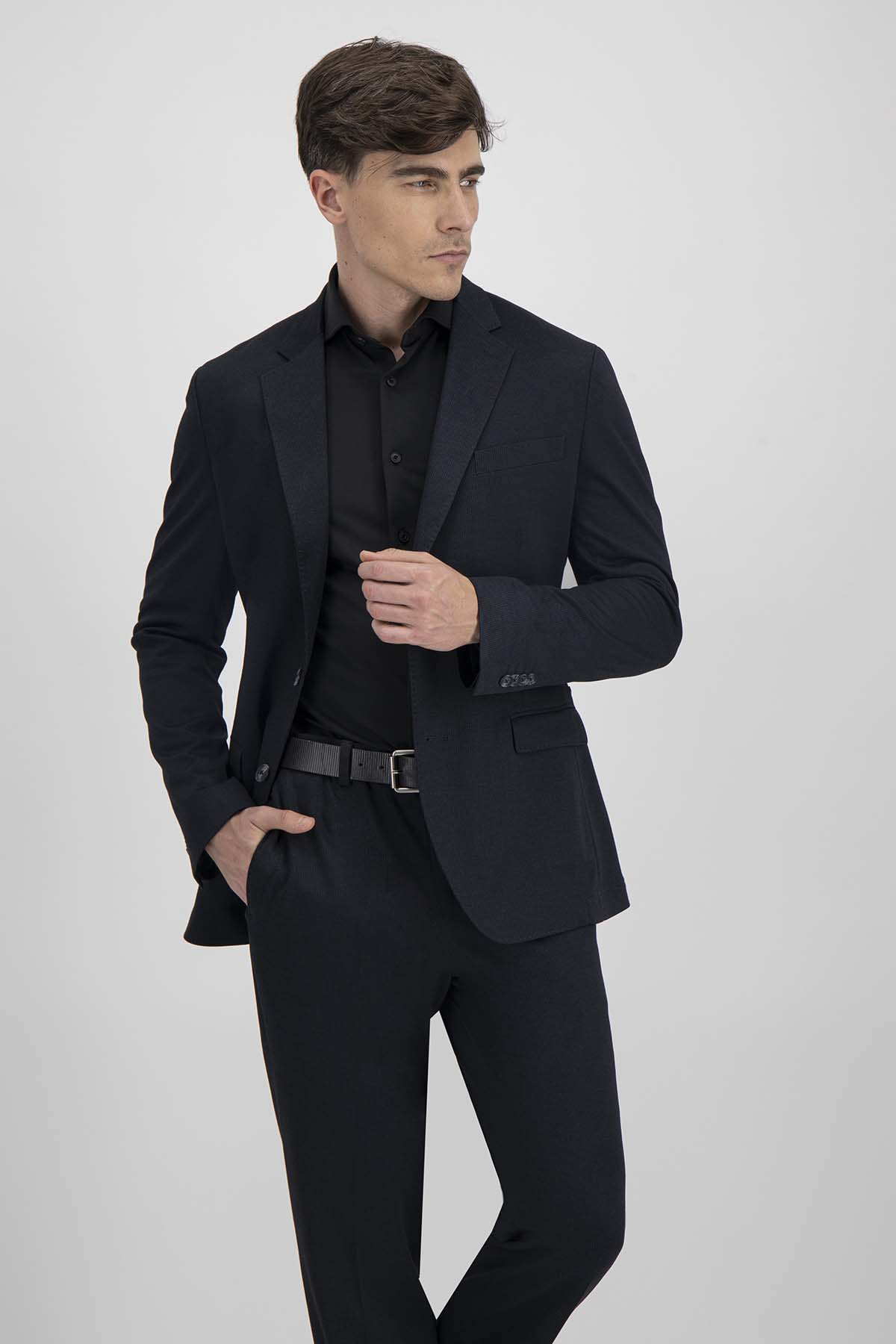 Traje Roberts Red Azul Slim Fit