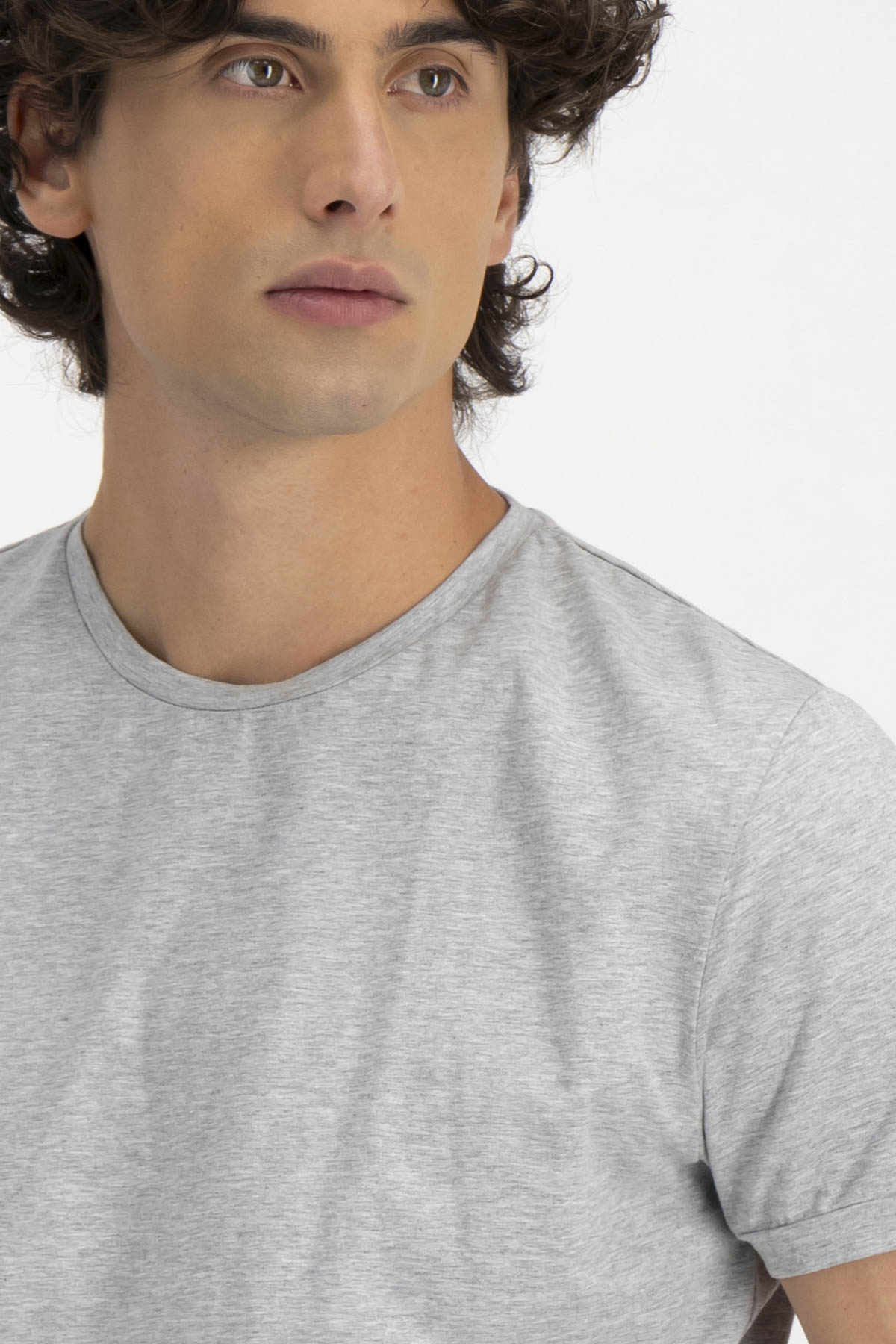 Playera ANATOMIC TECHNOLOGY  Gris Slim Fit