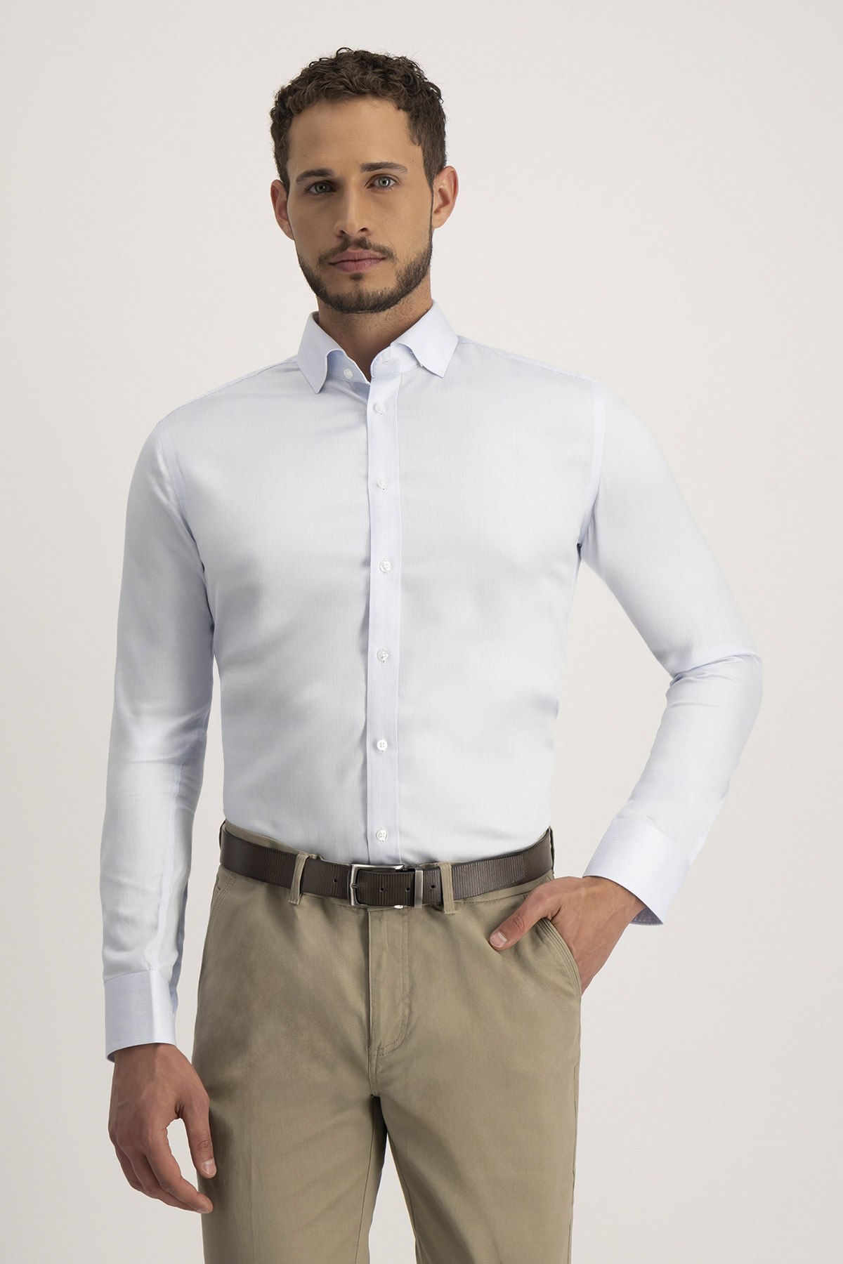 Camisa Formal NON IRON Calderoni Azul Contemporary Fit