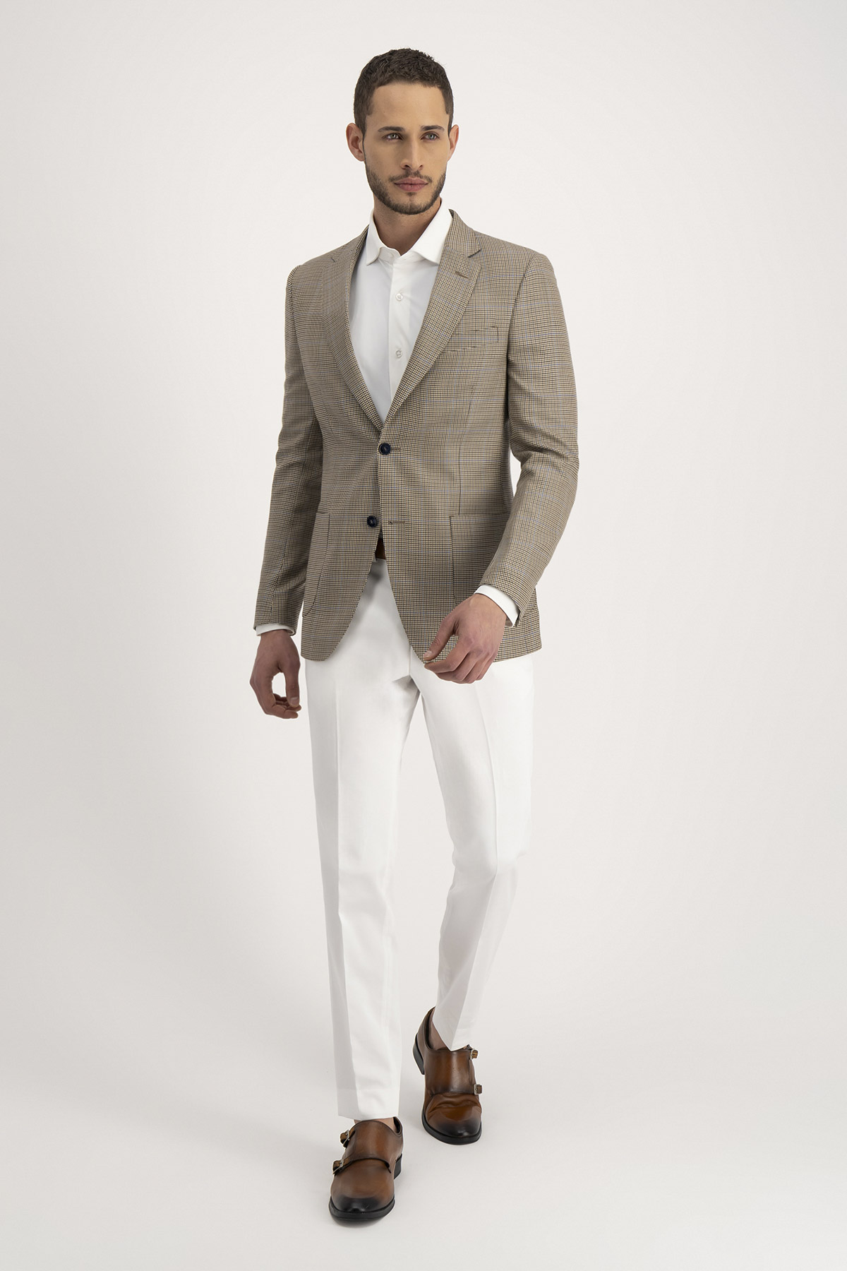 Saco Roberts Beige Slim Fit