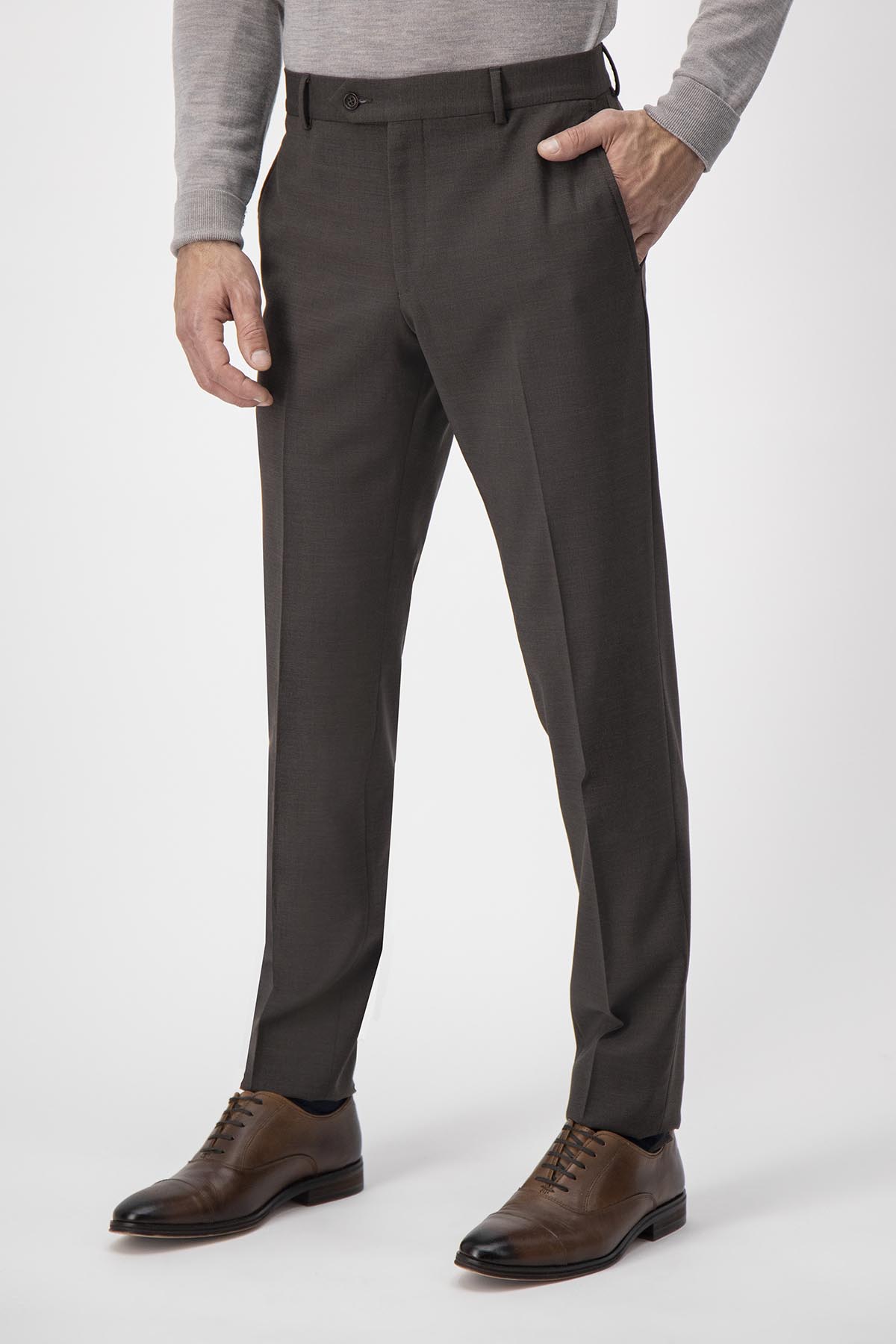 Pantalón Formal Calderoni Café Contemporary Fit