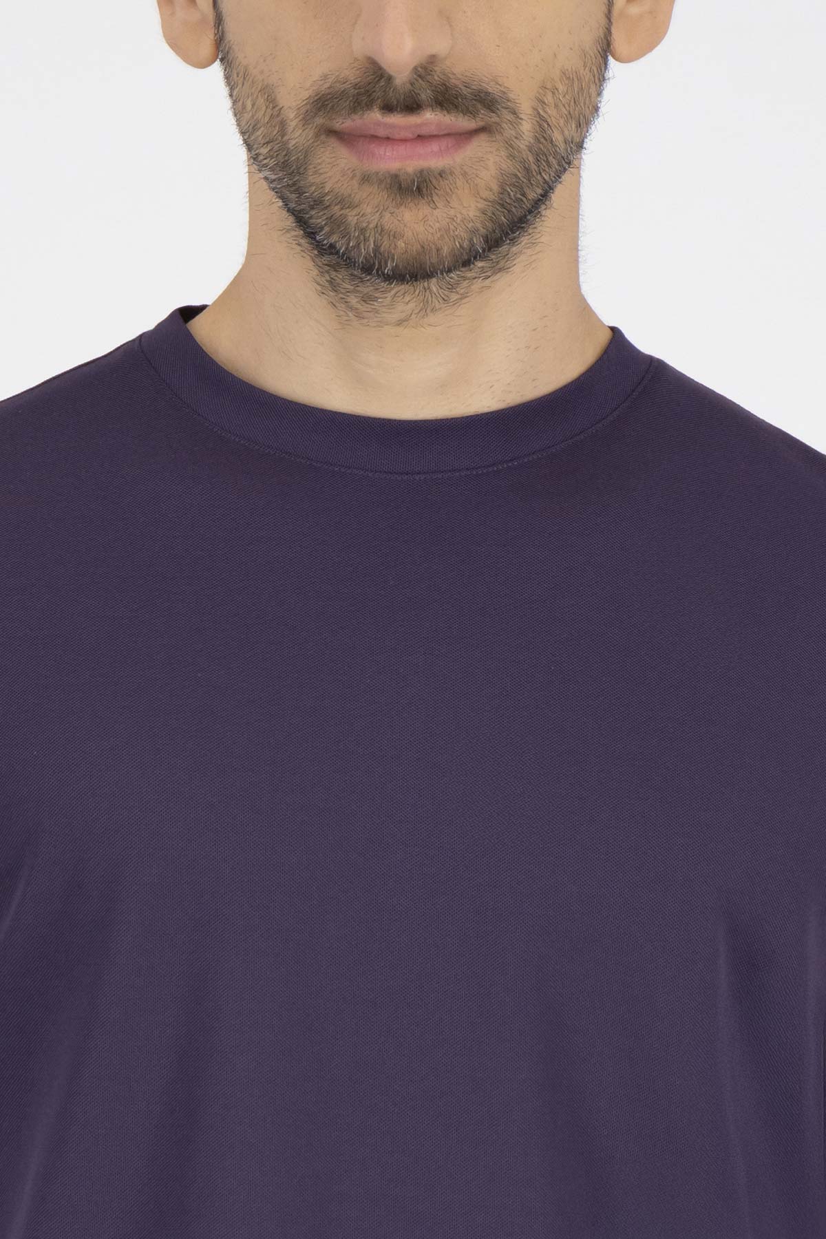 Playera EZ Care Technology Contemporary Fit Morado