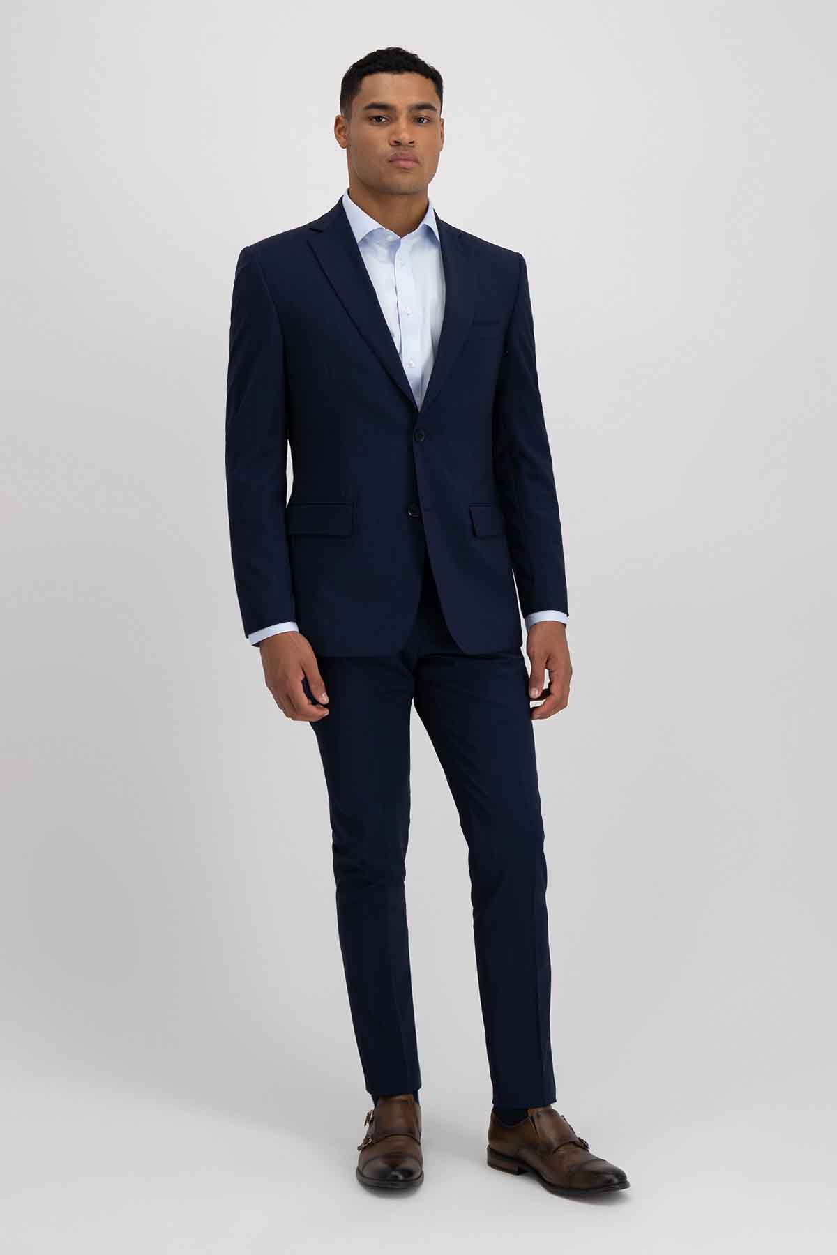 Traje Azul Marino Calderoni Slim Fit