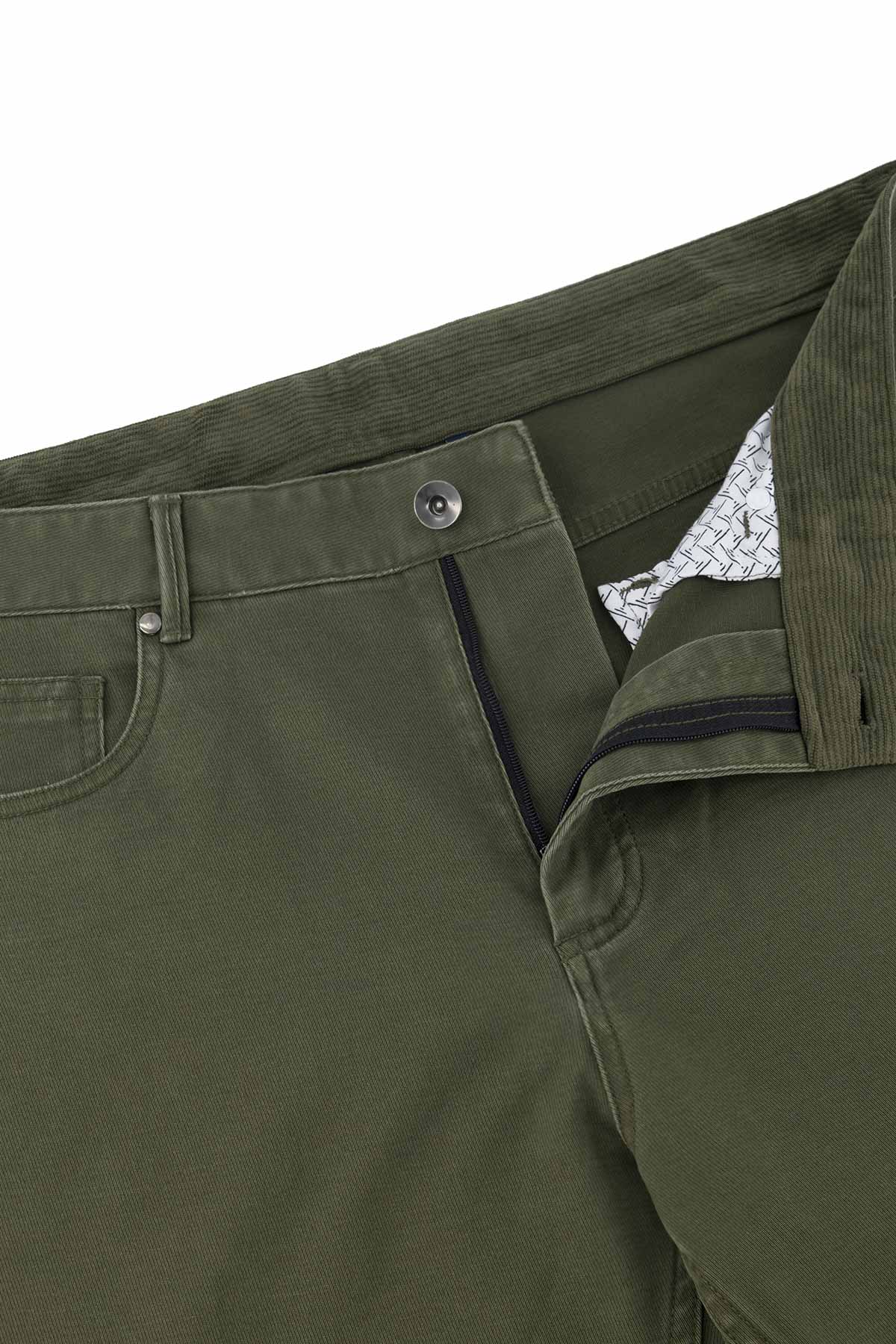 Pantalón Casual Slim Fit