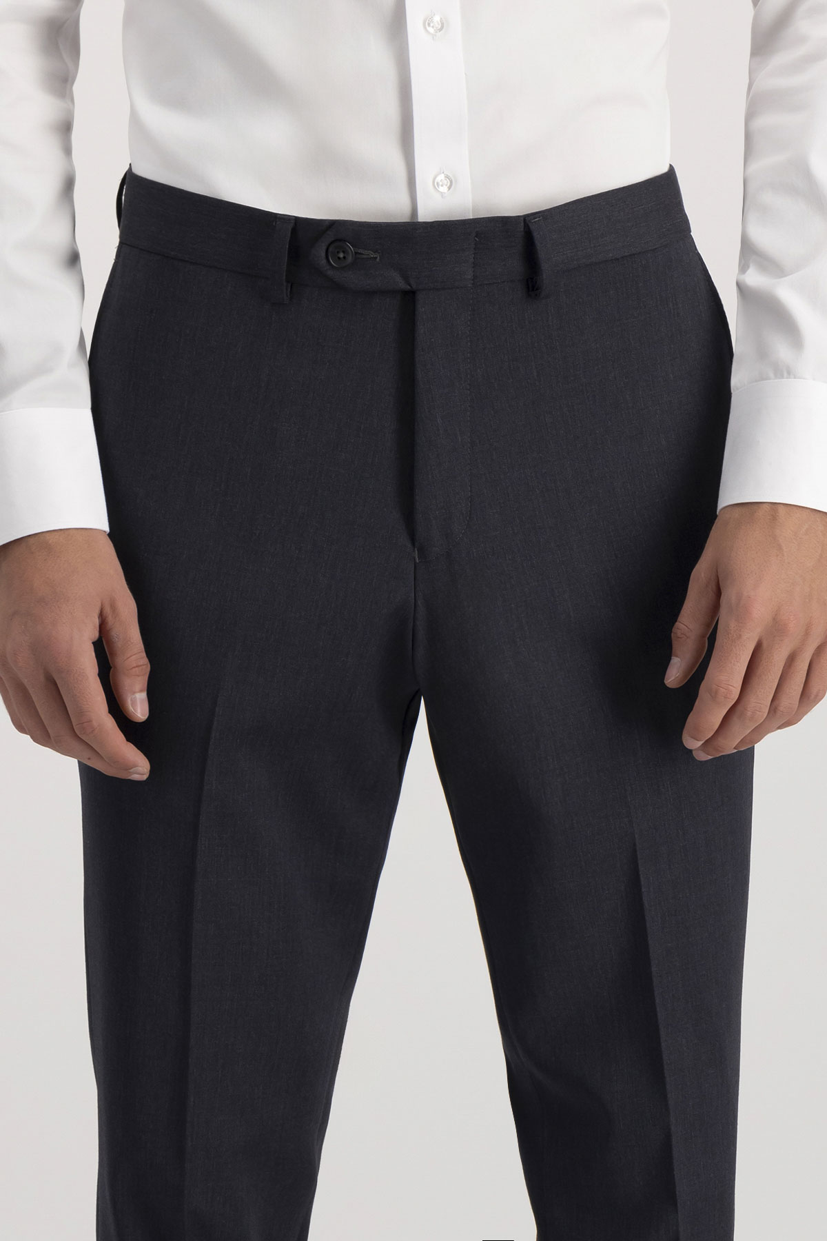 Pantalón Roberts Slim fit Color gris oxford